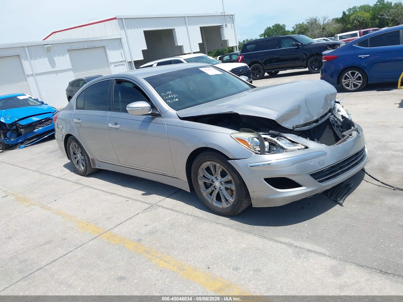 KMHGC4DD7DU****** · 2013 HYUNDAI GENESIS 3.8