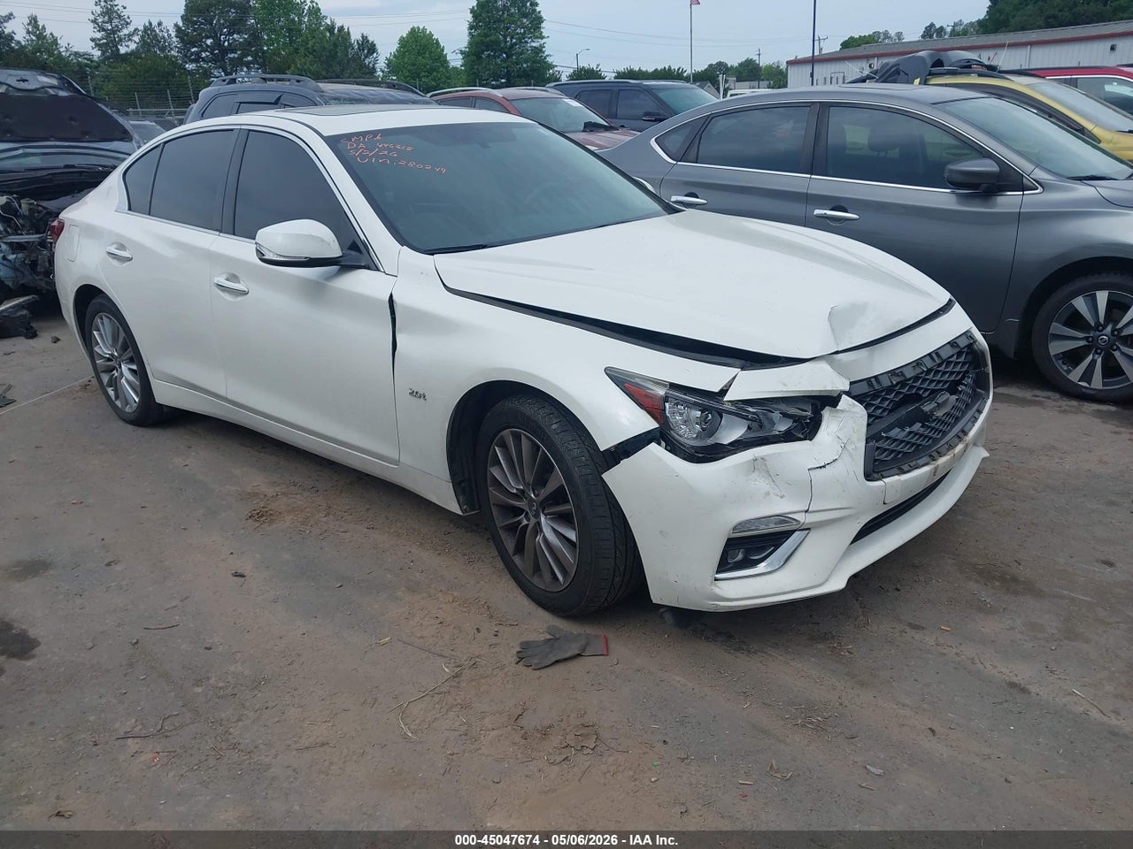 JN1CV7AR8JM****** · 2018 INFINITI Q50 2.0T LUXE