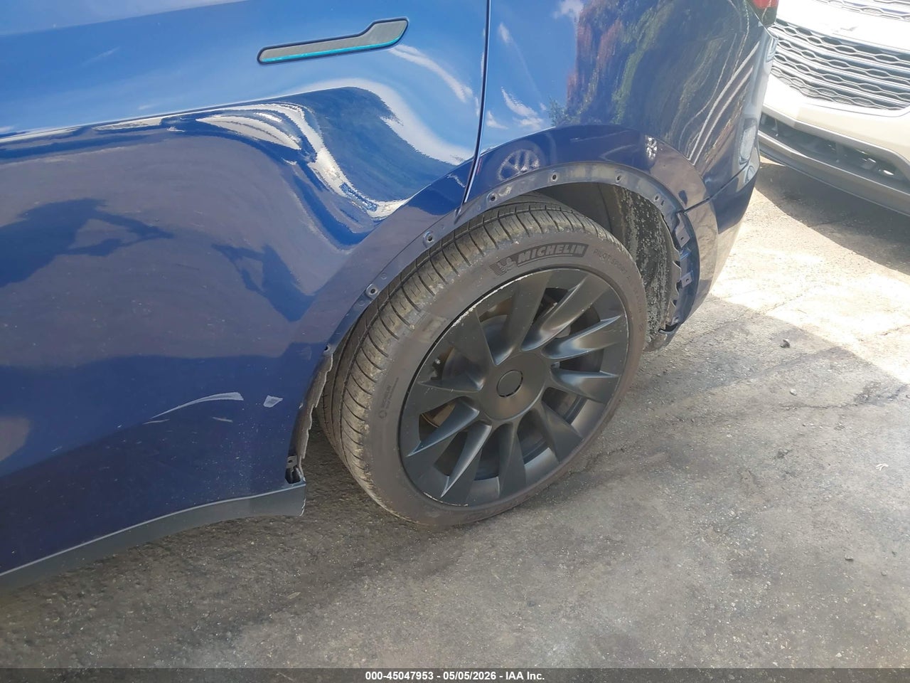 2023 TESLA MODEL Y AWD/LONG RANGE DUAL MOTOR ALL-WHEEL DRIVE · 6/11