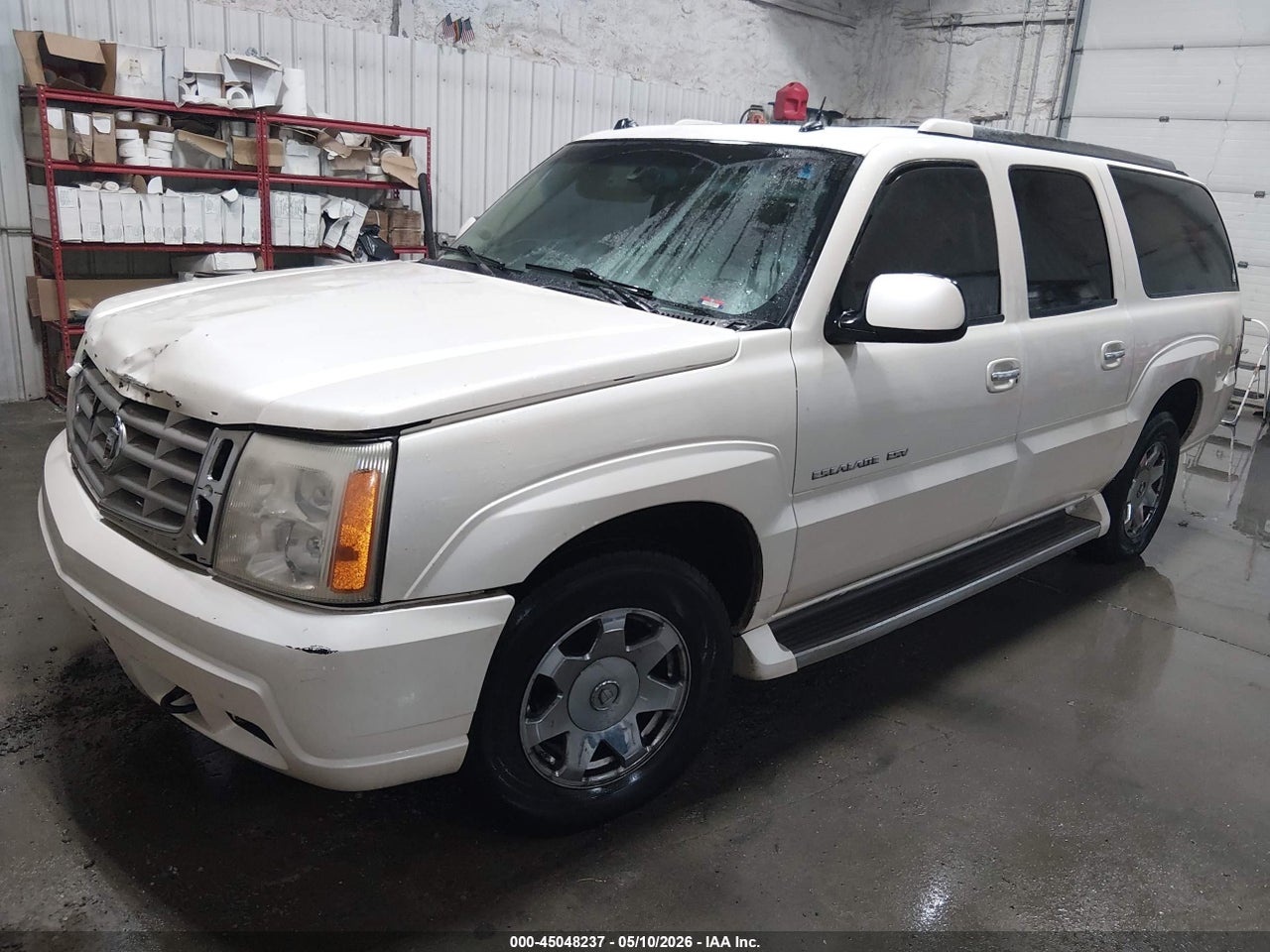 2005 CADILLAC ESCALADE ESV   · 2/11
