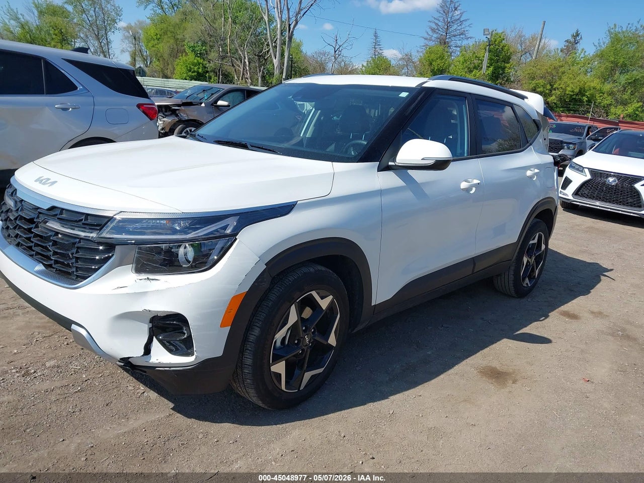 2026 KIA SELTOS S · 2/11