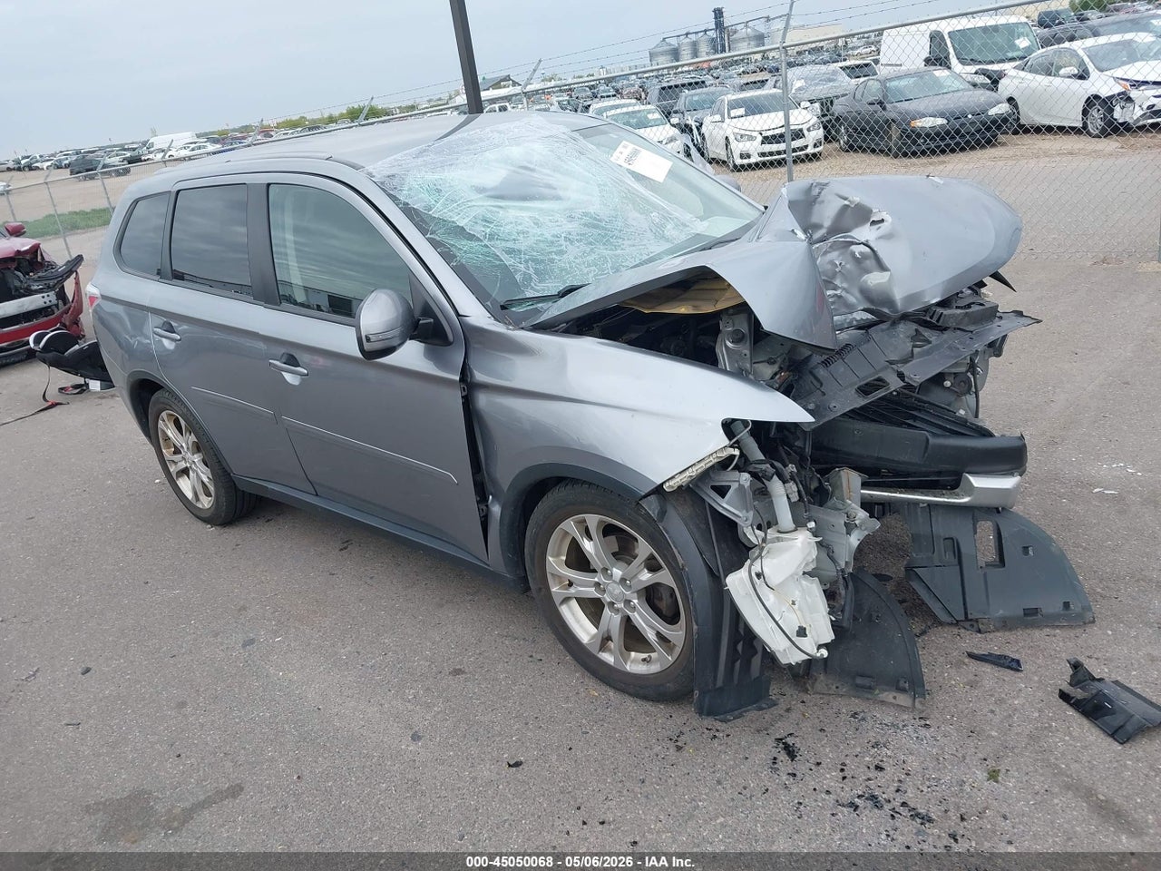 JA4AZ3A35FZ****** · 2015 MITSUBISHI OUTLANDER SE