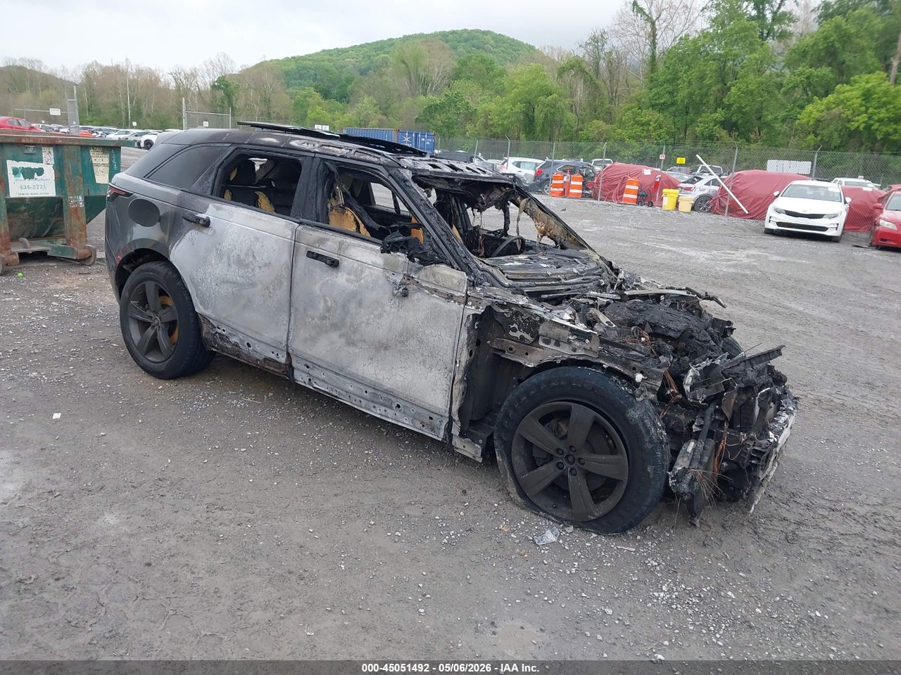 SALYB2EXXKA****** · 2019 LAND ROVER RANGE ROVER VELAR P250 S
