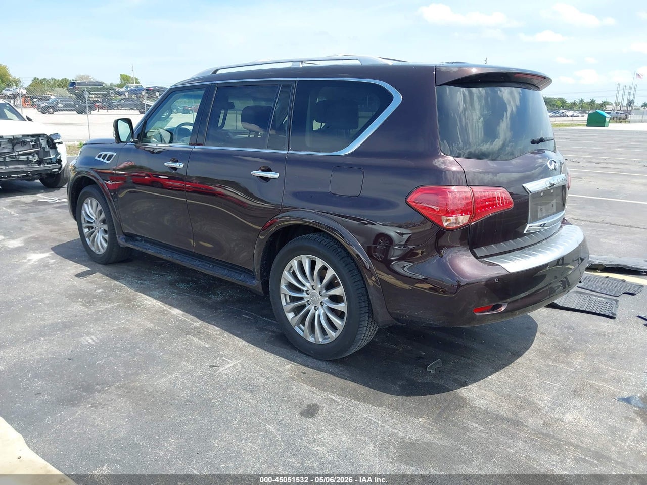 2015 INFINITI QX80 · 3/11