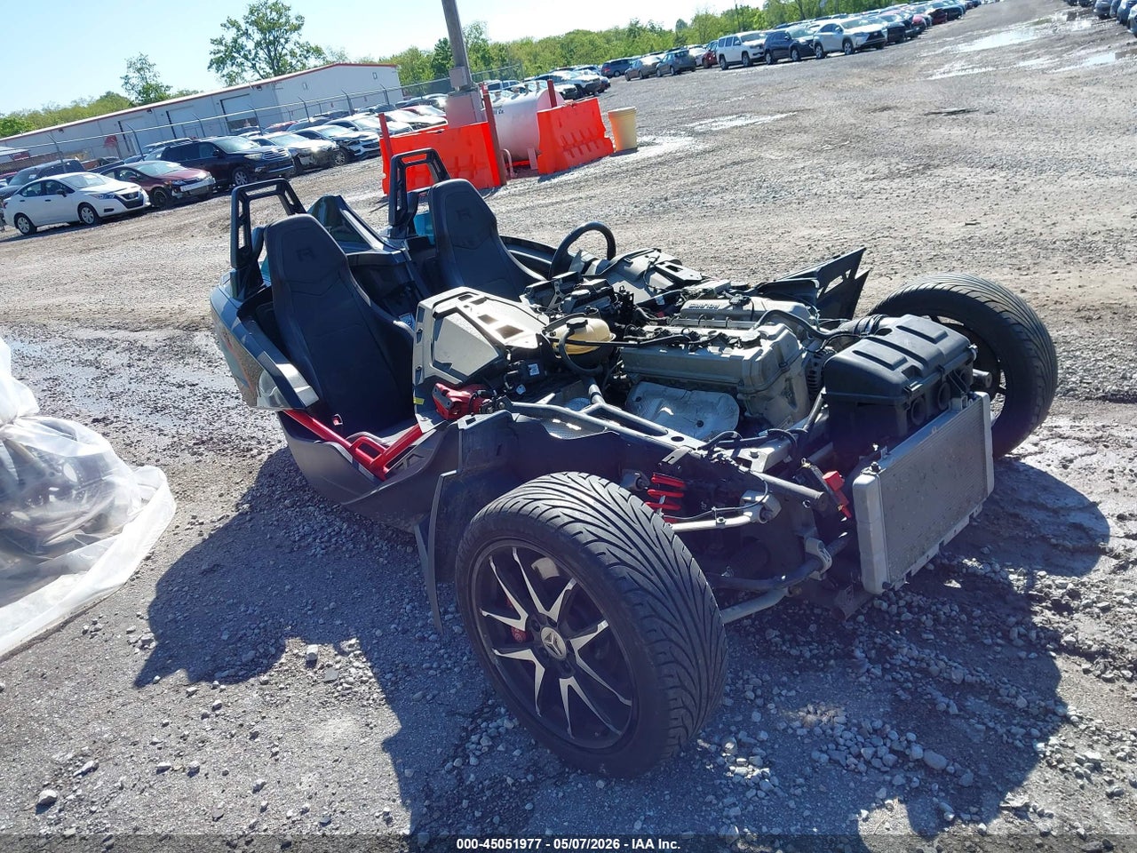 57XAARHB7N8****** · 2022 POLARIS SLINGSHOT R