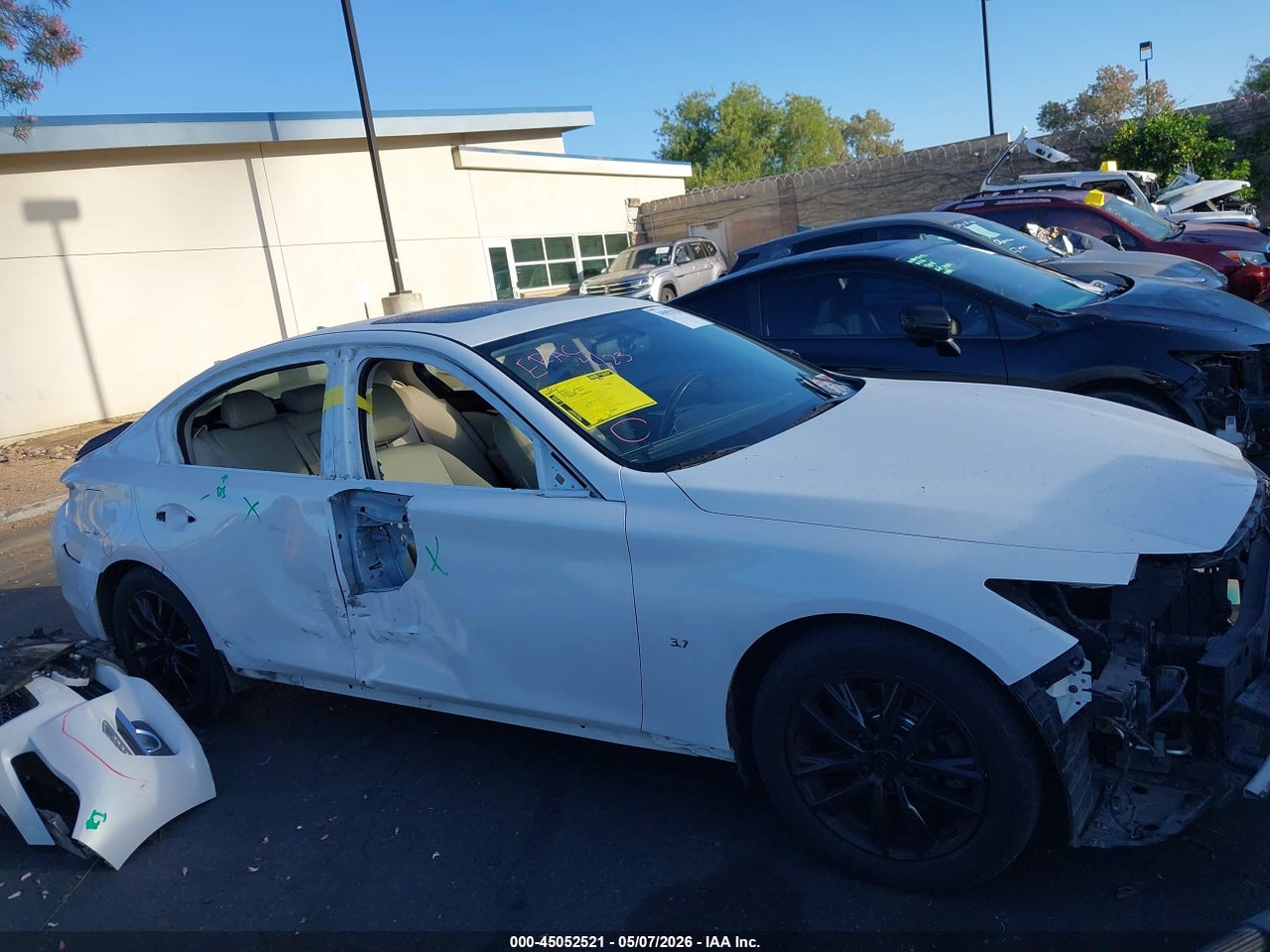 2015 INFINITI Q50 PREMIUM · 6/11