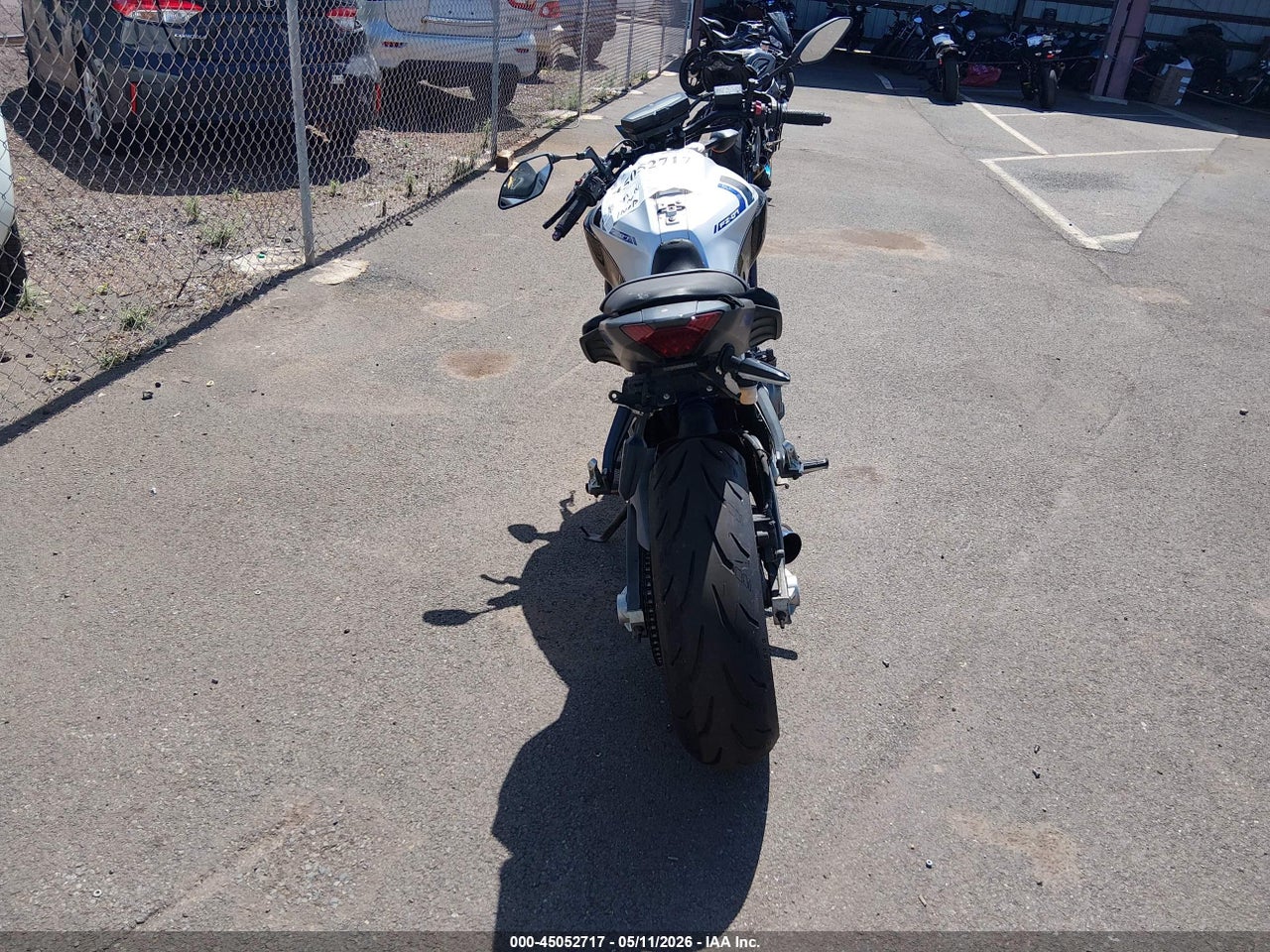 2016 YAMAHA FZ07   · 6/11