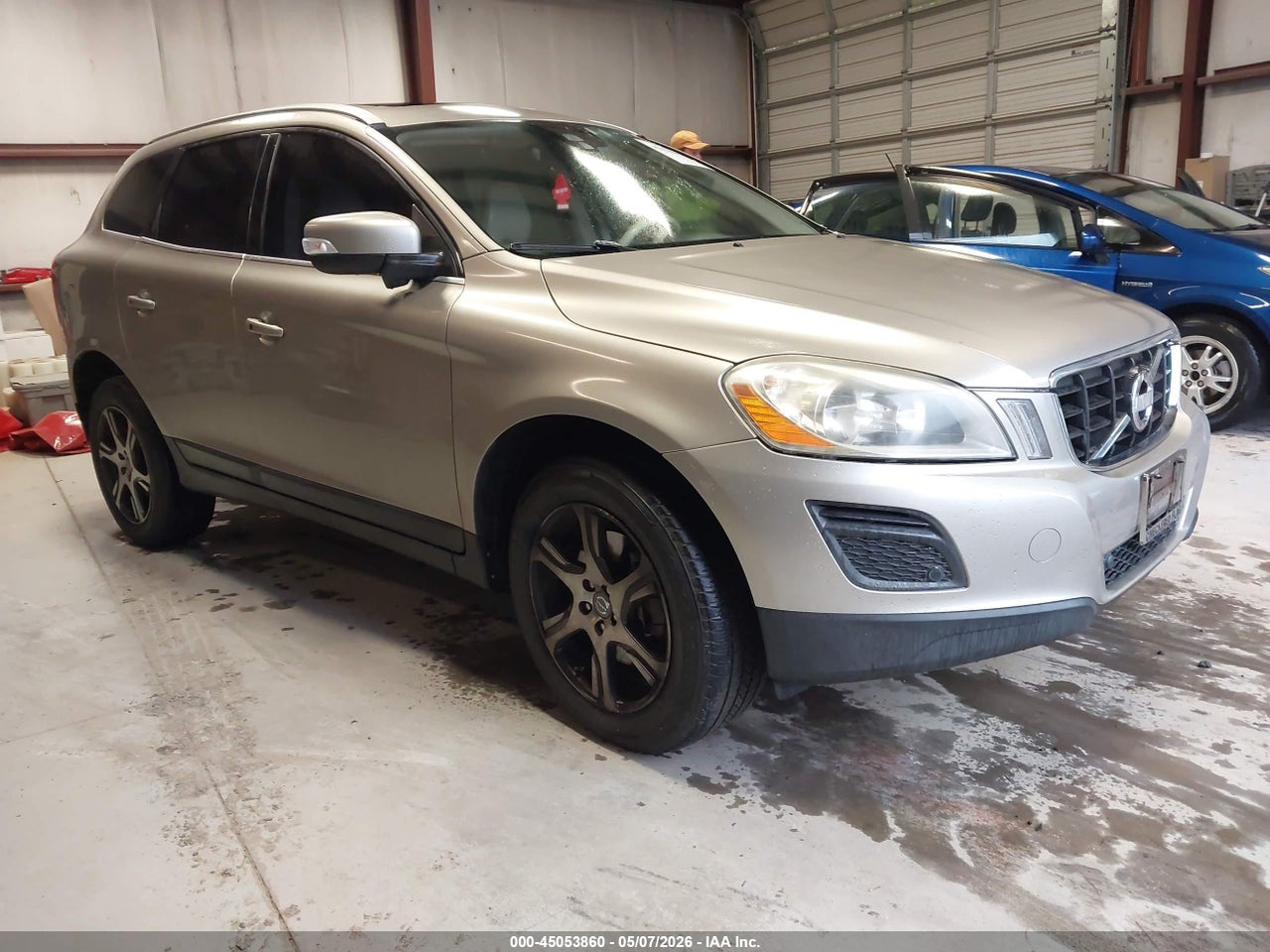 YV4902DZ1C2****** · 2012 VOLVO XC60 T6/T6 PLATINUM/T6 PREMIER PLUS/T6 R-DESIGN/T6 R-DESIGN PLATINUM/T6 R-DESIGN PREMIER PLUS