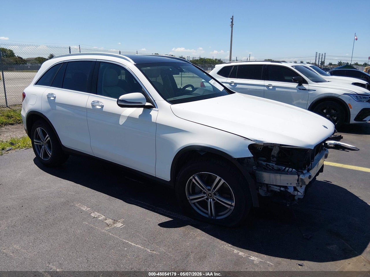 W1N0G8DB2MV****** · 2021 MERCEDES-BENZ GLC 300 SUV