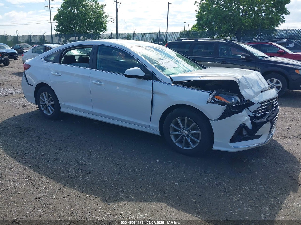 5NPE24AF1KH****** · 2019 HYUNDAI SONATA SE