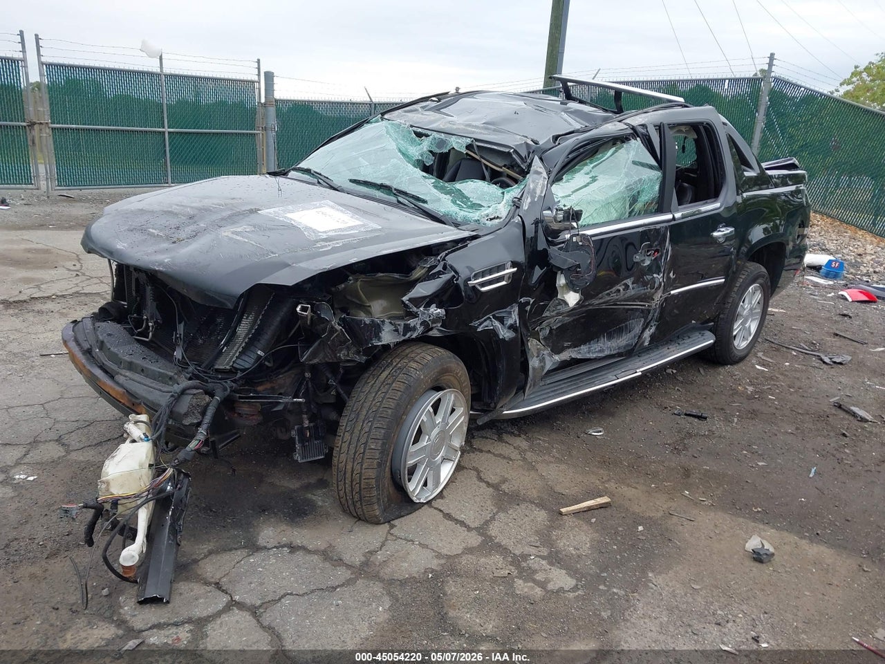 2011 CADILLAC ESCALADE EXT STANDARD · 2/11