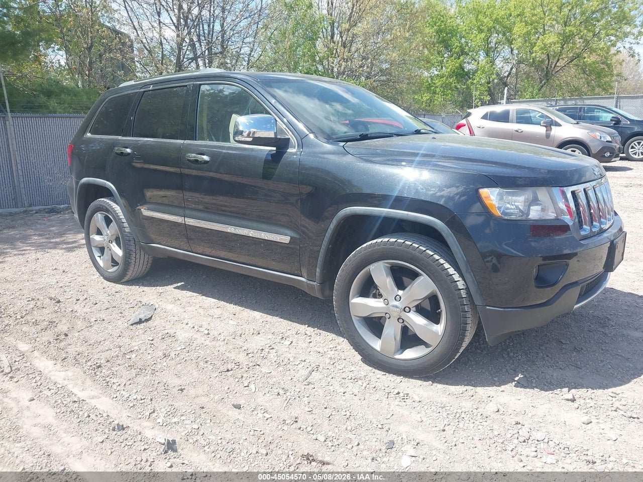 1J4RR6GG7BC****** · 2011 JEEP GRAND CHEROKEE OVERLAND