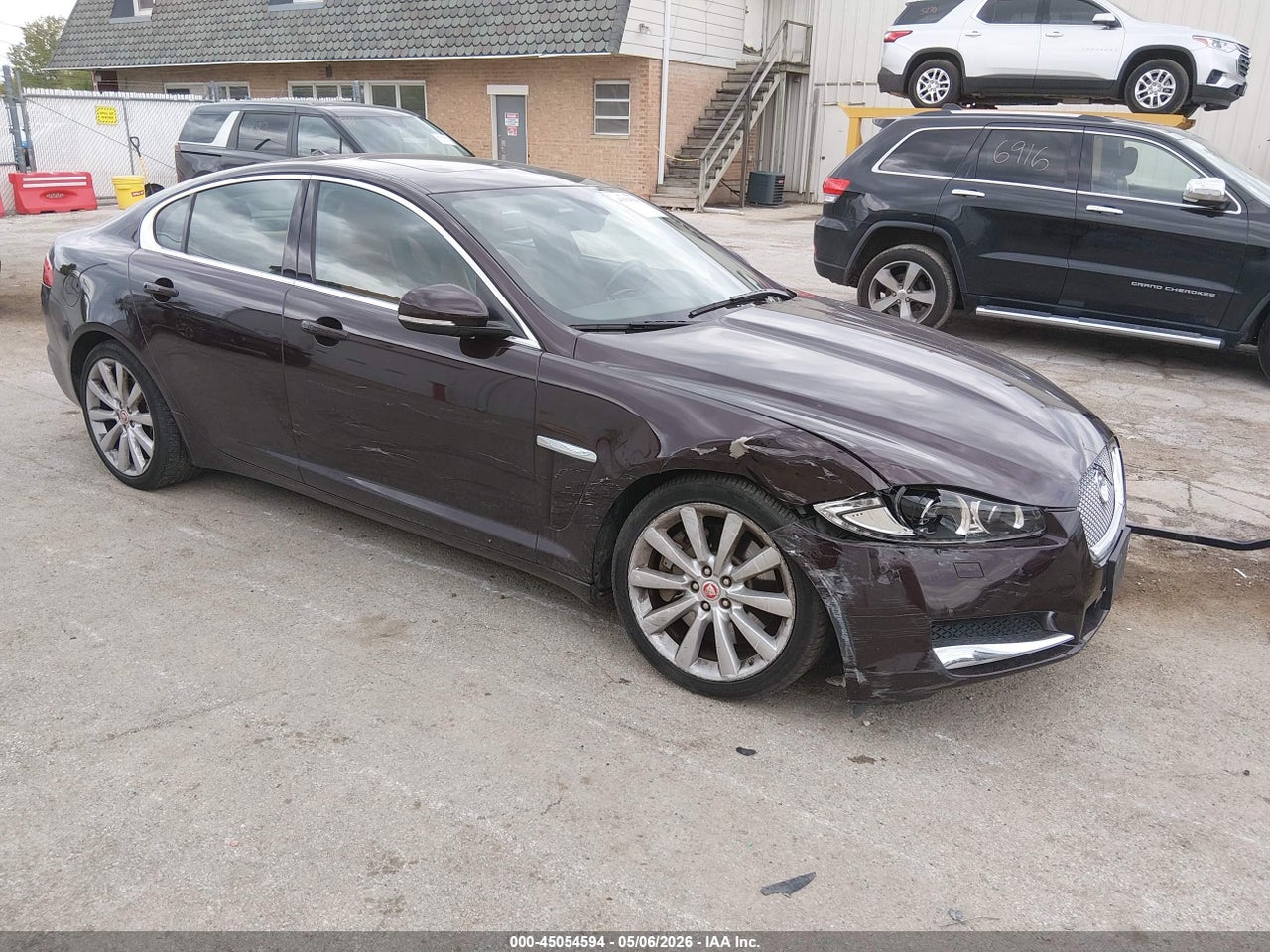 SAJWJ0EF7E8****** · 2014 JAGUAR XF V6 SC