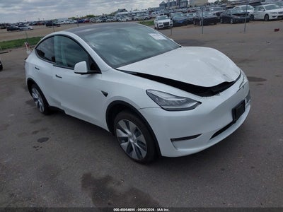 7SAYGDEE0NF****** · 2022 TESLA MODEL Y LONG RANGE DUAL MOTOR ALL-WHEEL DRIVE