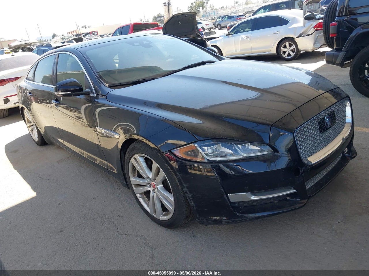 2018 JAGUAR XJ