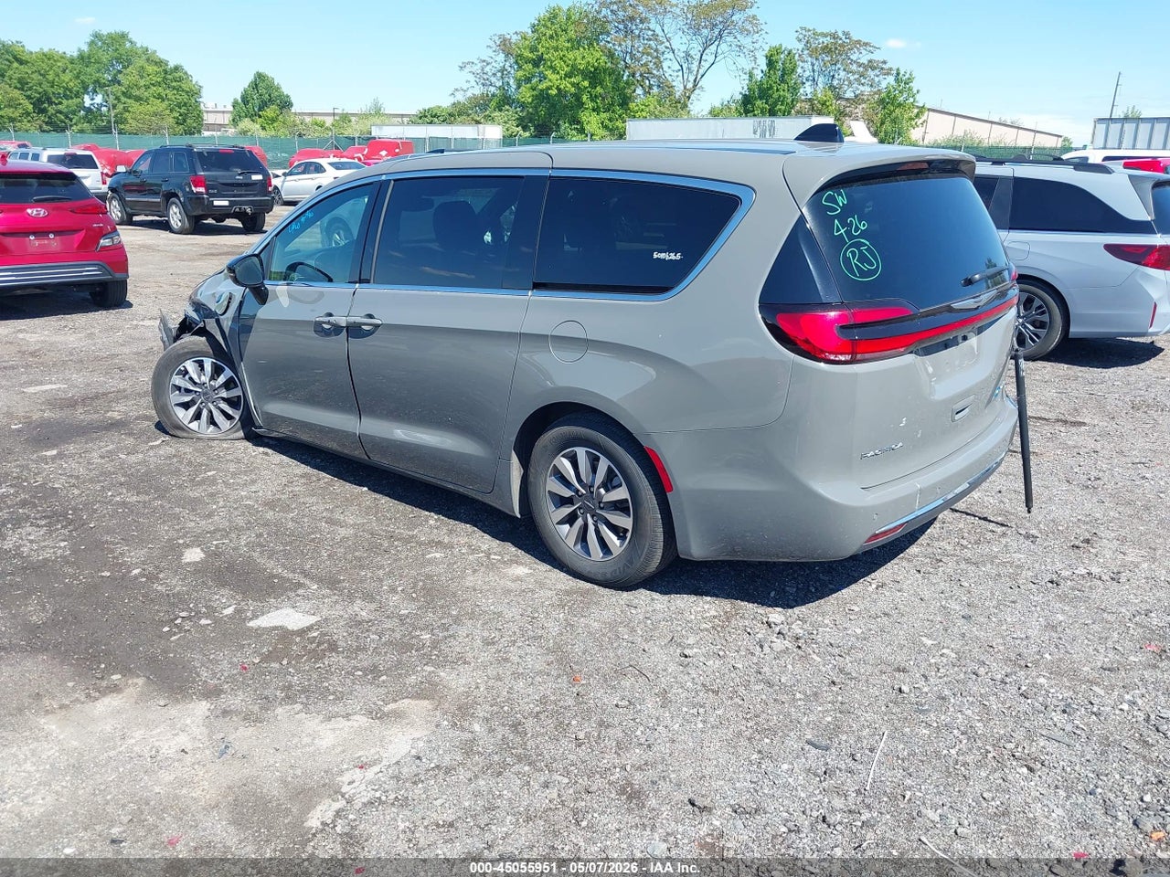 2025 CHRYSLER PACIFICA HYBRID SELECT · 3/11