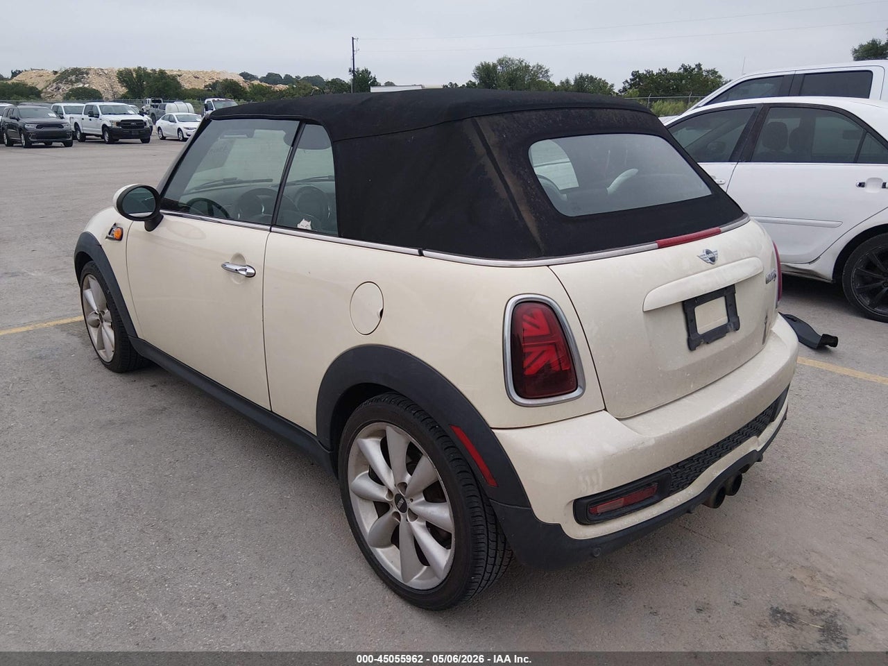 2015 MINI CONVERTIBLE COOPER S · 3/11