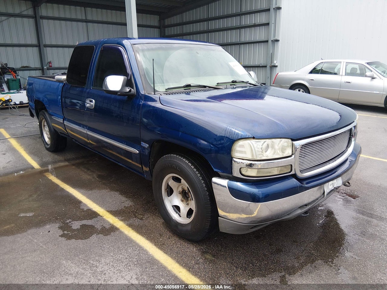 2GTEC19T121****** · 2002 GMC SIERRA 1500 SLE