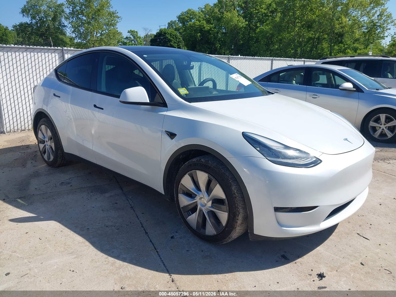 7SAYGDEE9PA****** · 2023 TESLA MODEL Y AWD/LONG RANGE DUAL MOTOR ALL-WHEEL DRIVE