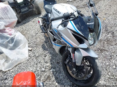 2025 SUZUKI GSX-R1000