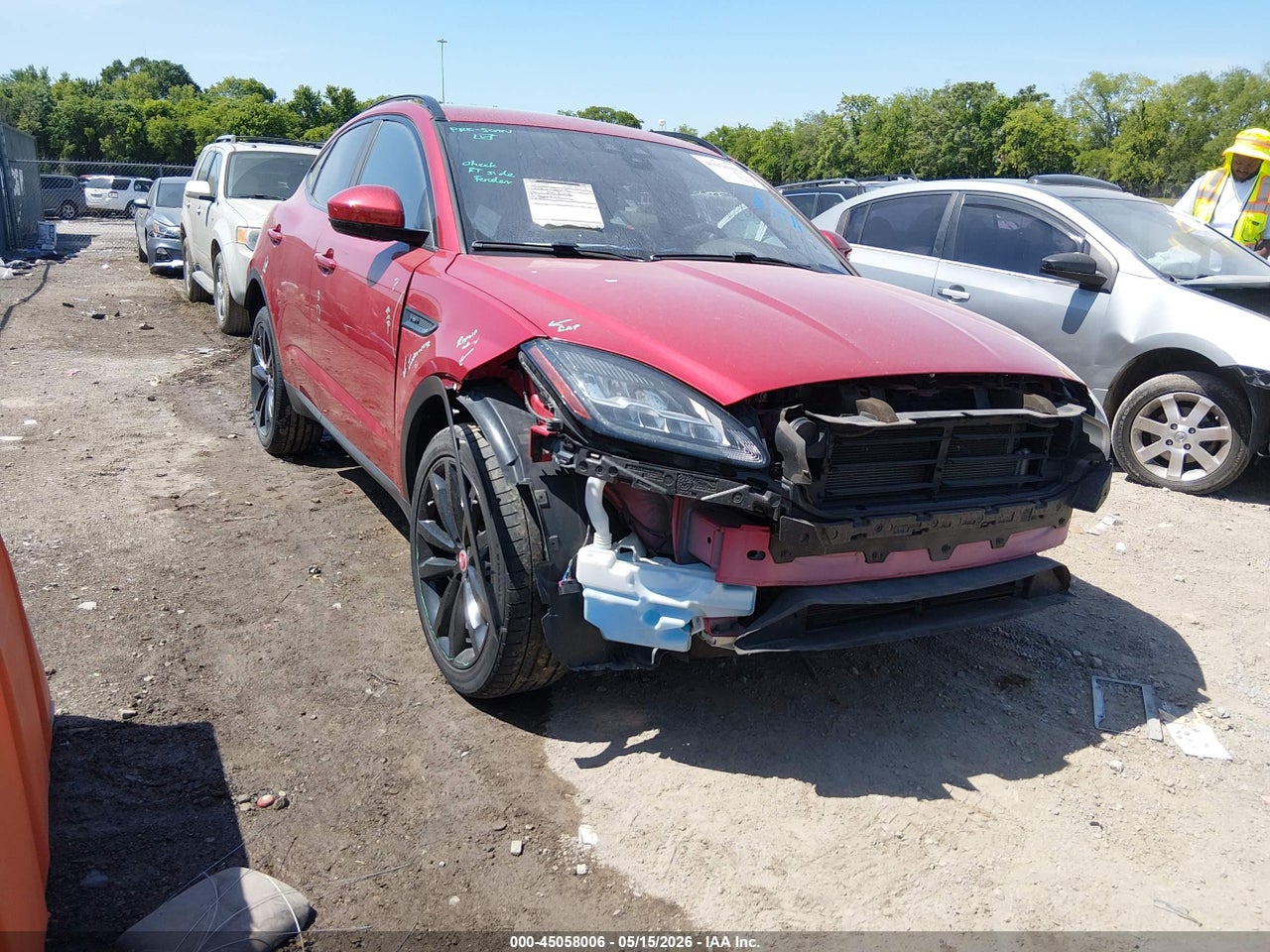 SADFJ2FX0K1****** · 2019 JAGUAR E-PACE S