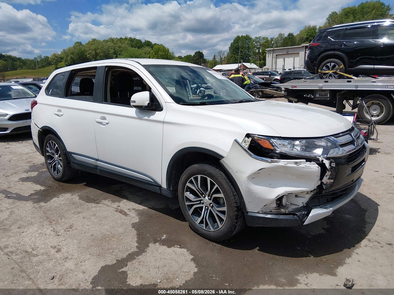 JA4AZ3A3XJZ****** · 2018 MITSUBISHI OUTLANDER ES/LE/SE/SEL