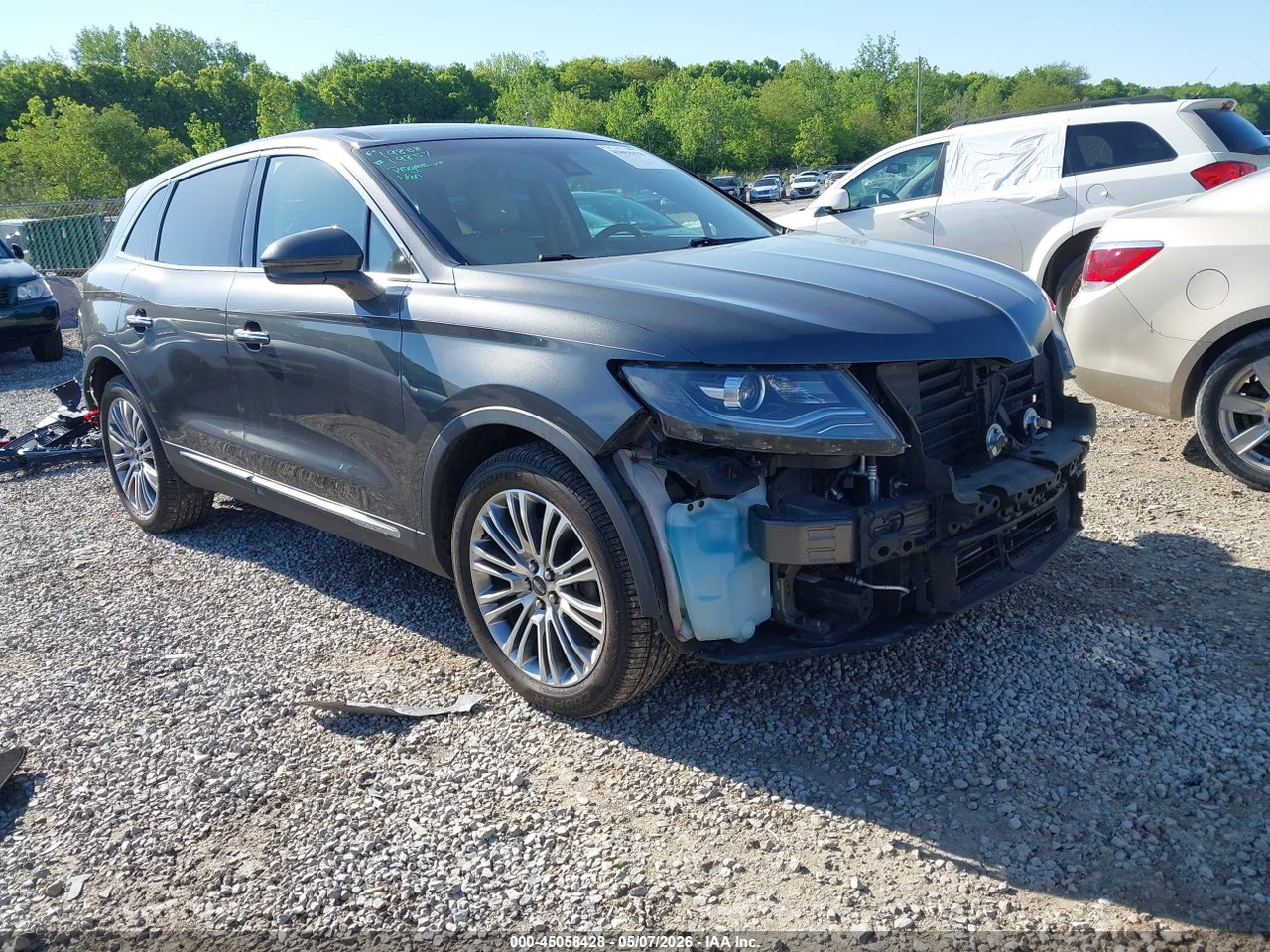2LMPJ8LR5JB****** · 2018 LINCOLN MKX RESERVE
