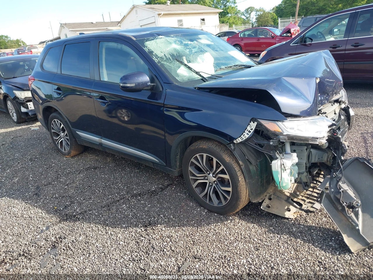 JA4AZ3A36JZ****** · 2018 MITSUBISHI OUTLANDER SE