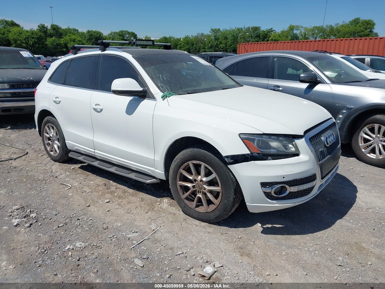 WA1LKAFP0AA****** · 2010 AUDI Q5 3.2 PREMIUM