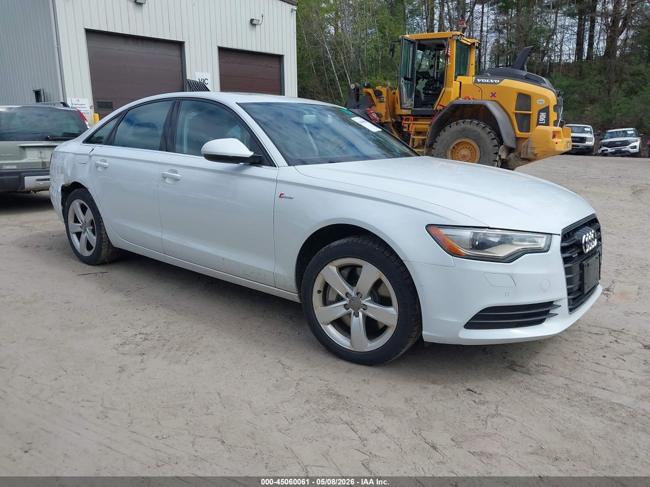 WAUGGAFC8CN****** · 2012 AUDI A6 3.0 PREMIUM