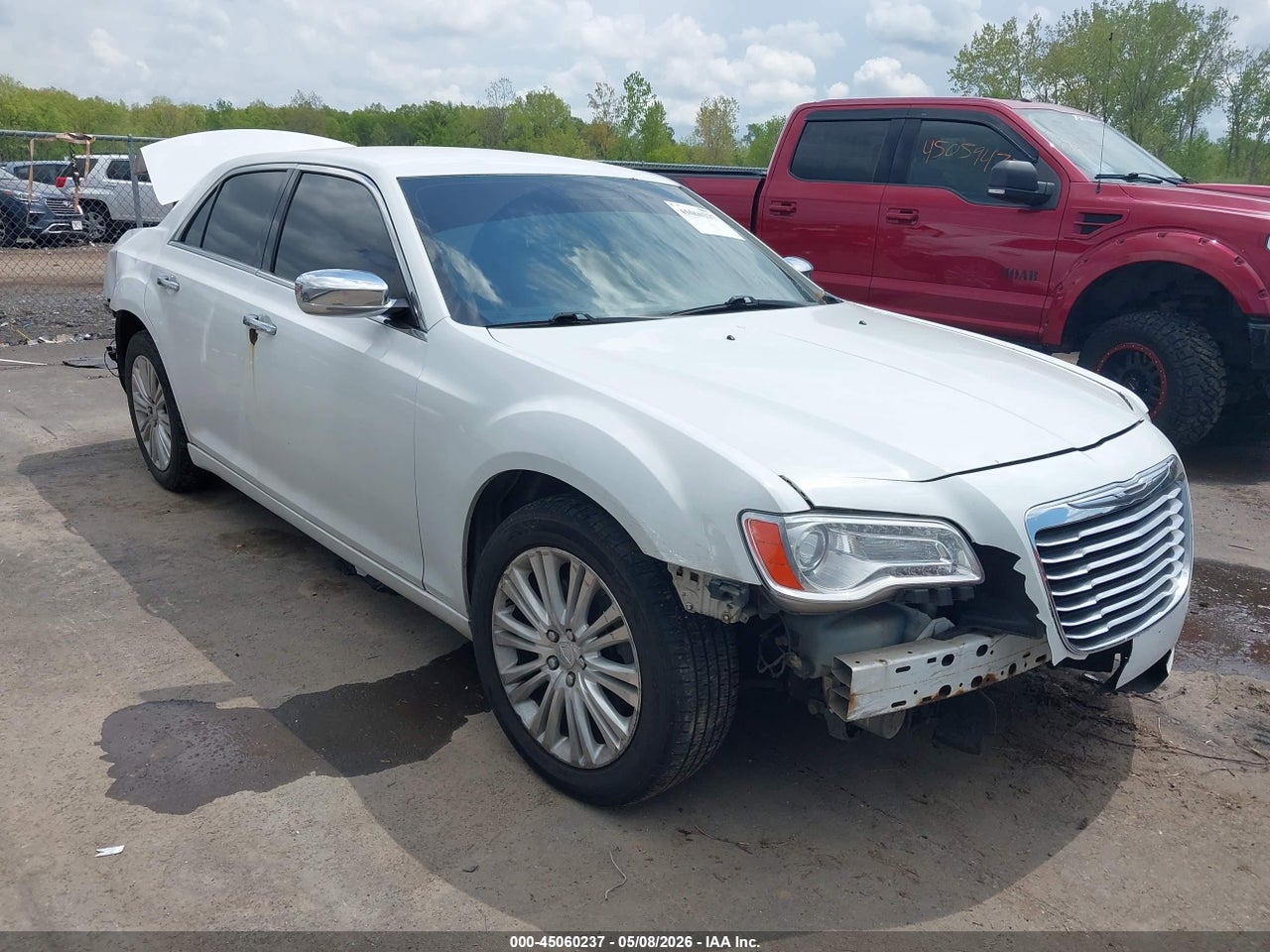 2C3CCAKT4DH****** · 2013 CHRYSLER 300C AWD