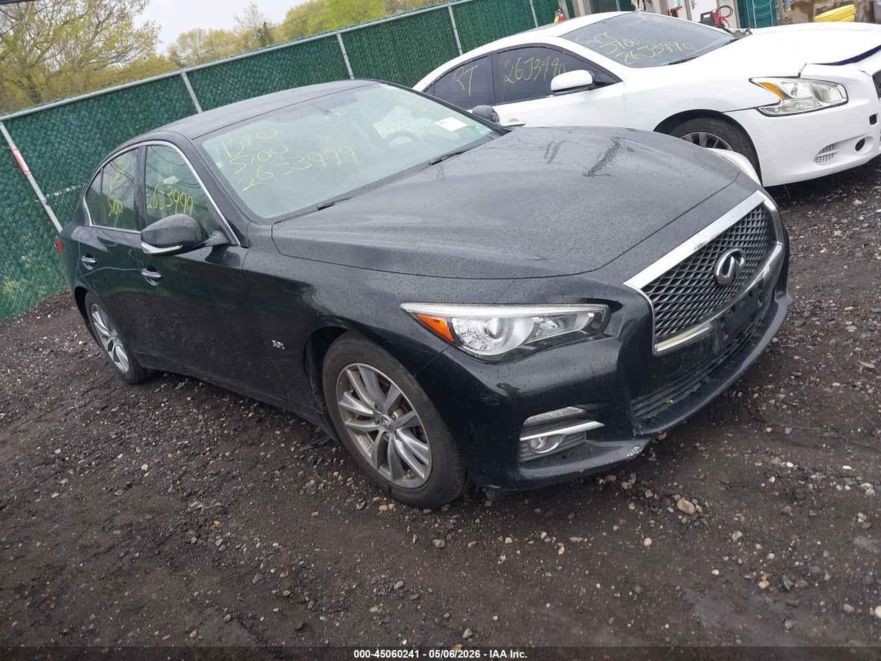 JN1EV7AR8GM****** · 2016 INFINITI Q50 3.0T PREMIUM