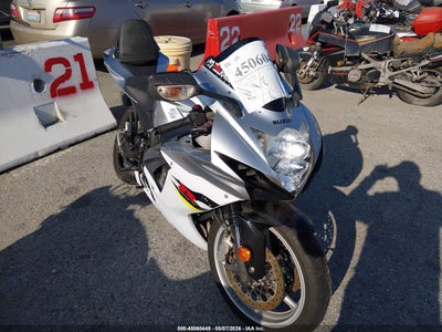 2018 SUZUKI GSX-R600  