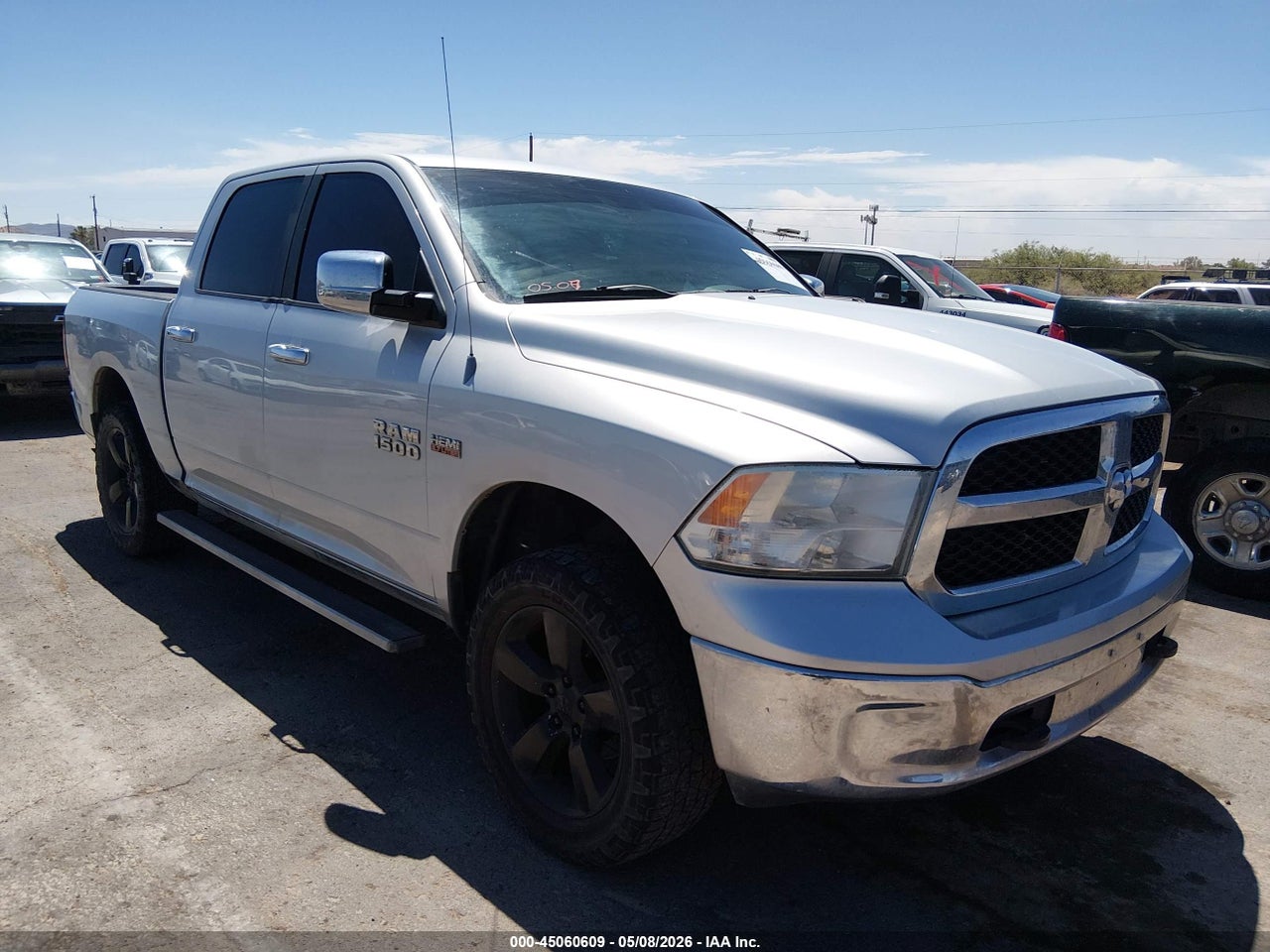 1C6RR7LT4DS****** · 2013 RAM 1500 SLT