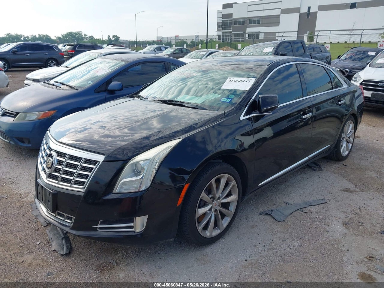 2013 CADILLAC XTS PREMIUM · 2/11