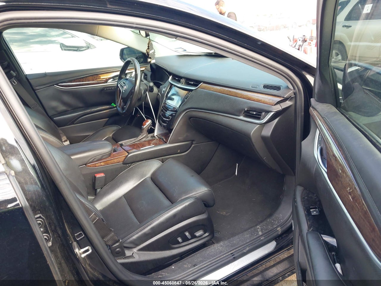 2013 CADILLAC XTS PREMIUM · 5/11