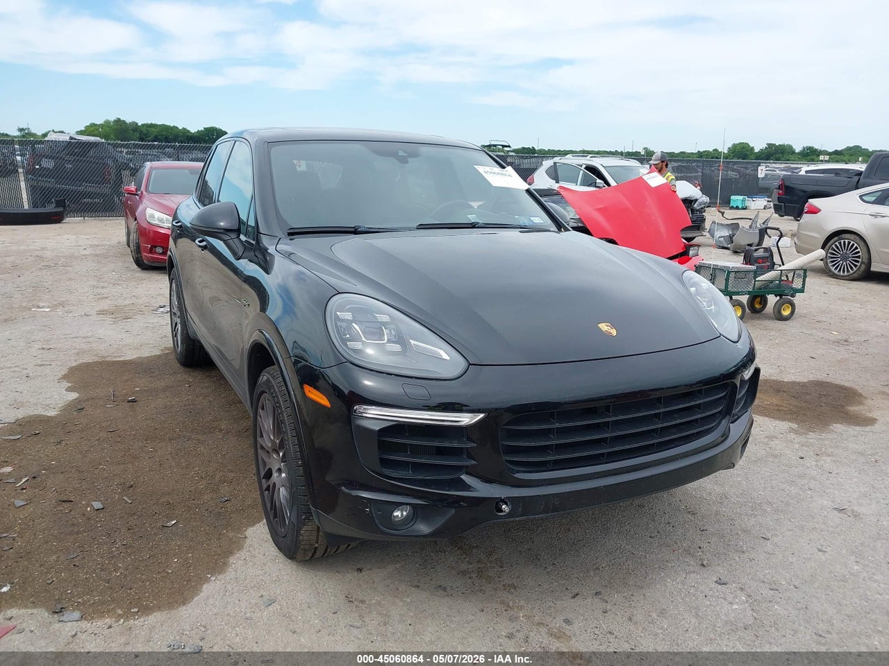 WP1AE2A20HL****** · 2017 PORSCHE CAYENNE E-HYBRID S PLATINUM EDITION
