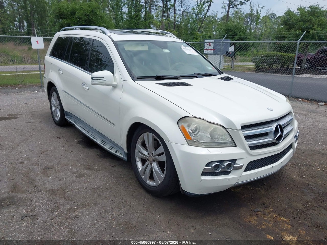 4JGBF7BE3BA****** · 2011 MERCEDES-BENZ GL 450 4MATIC