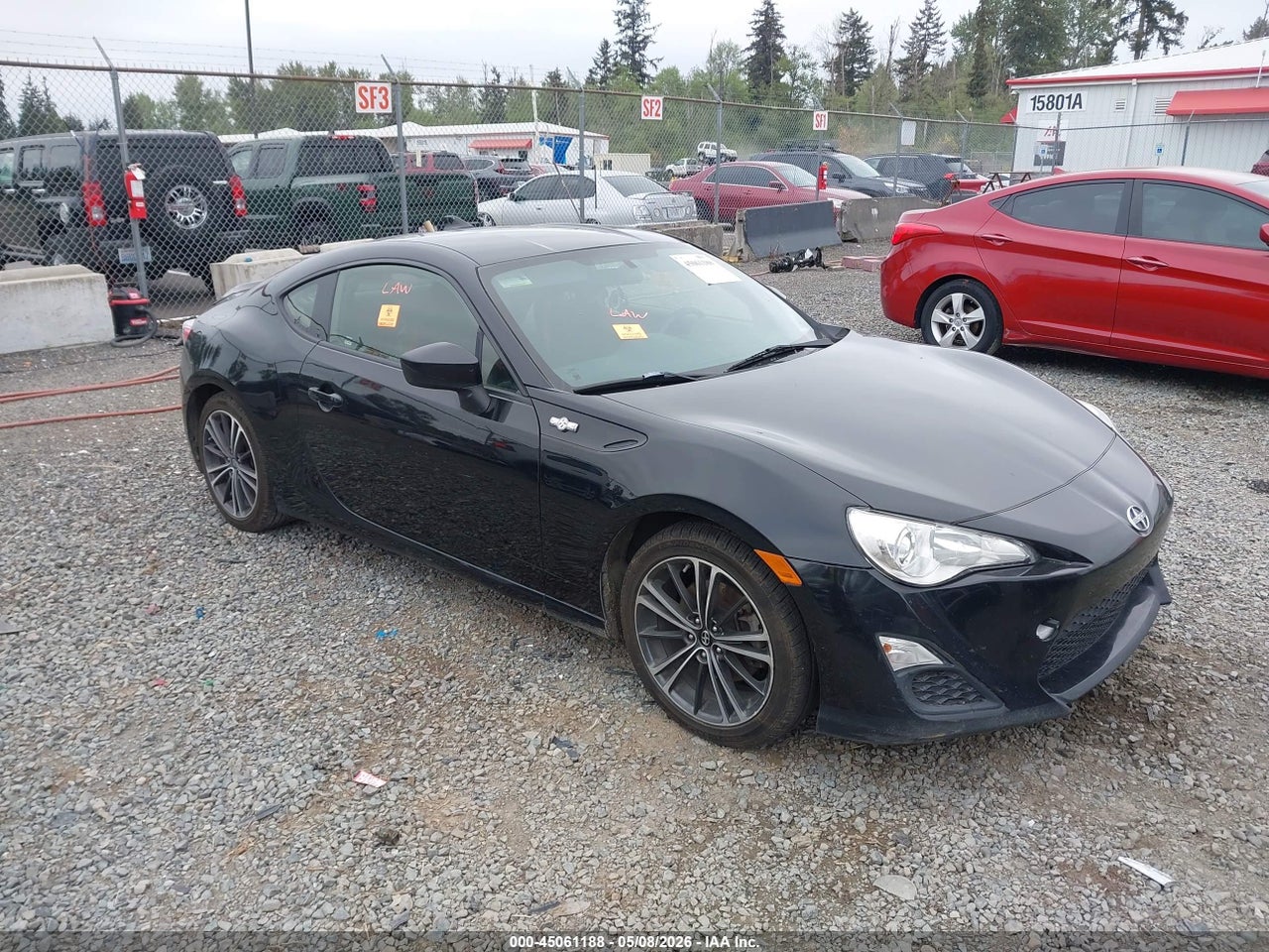 JF1ZNAA15F9****** · 2015 SCION FR-S