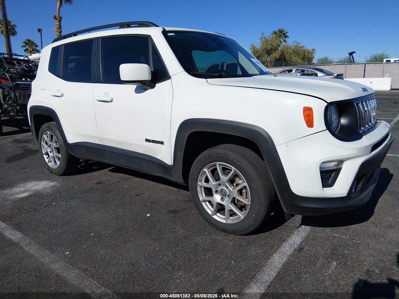 ZACNJBBB3KP****** · 2019 JEEP RENEGADE LATITUDE 4X4