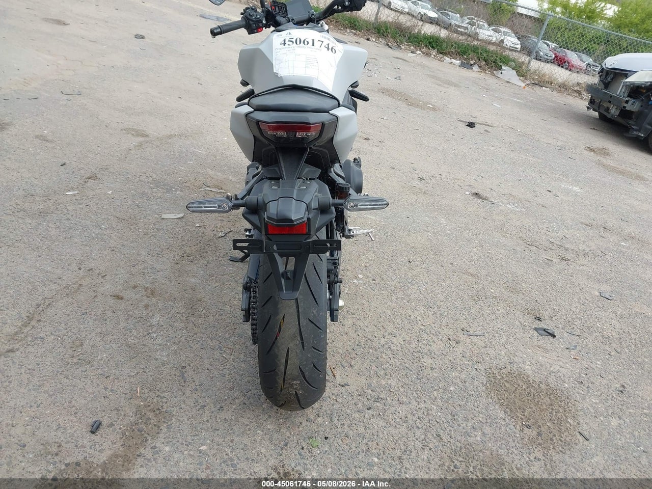 2025 YAMAHA MT09   · 6/11
