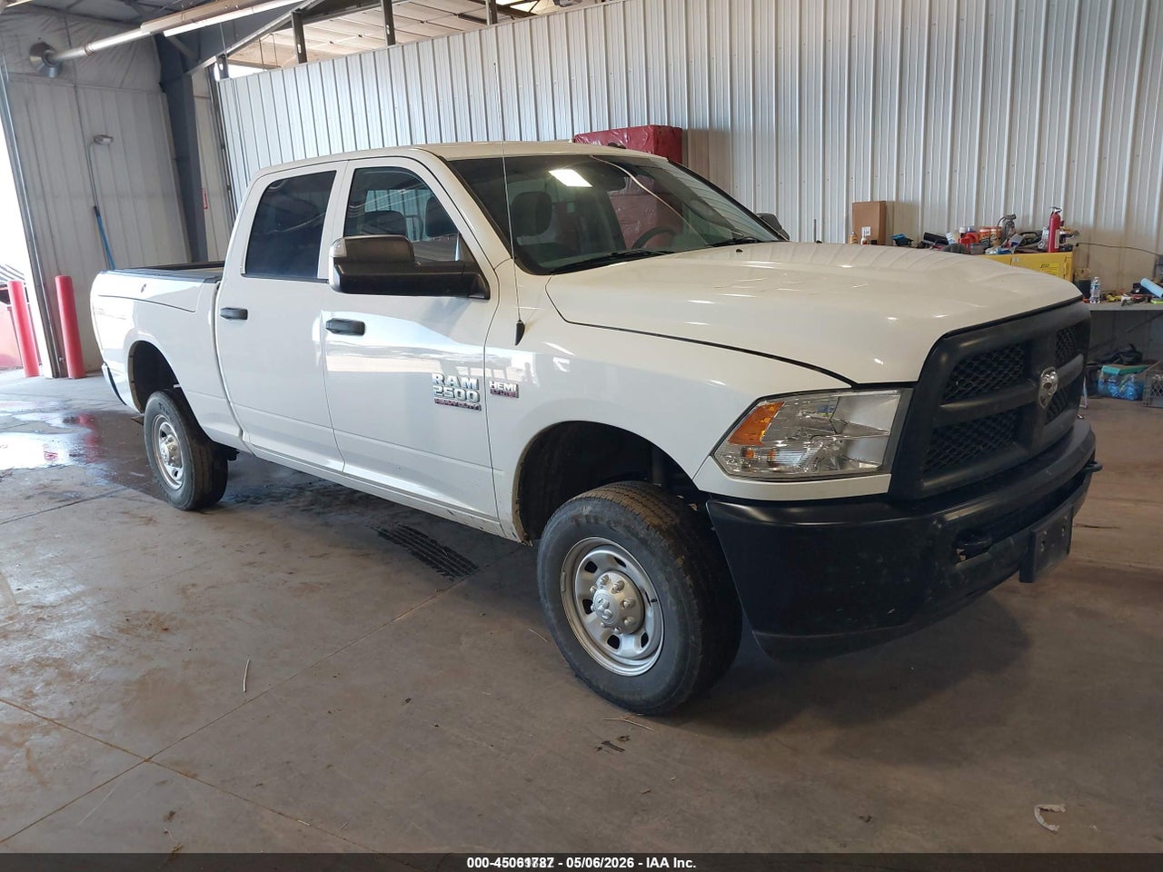 3C6TR5CT7JG****** · 2018 RAM 2500 TRADESMAN  4X4 6'4 BOX