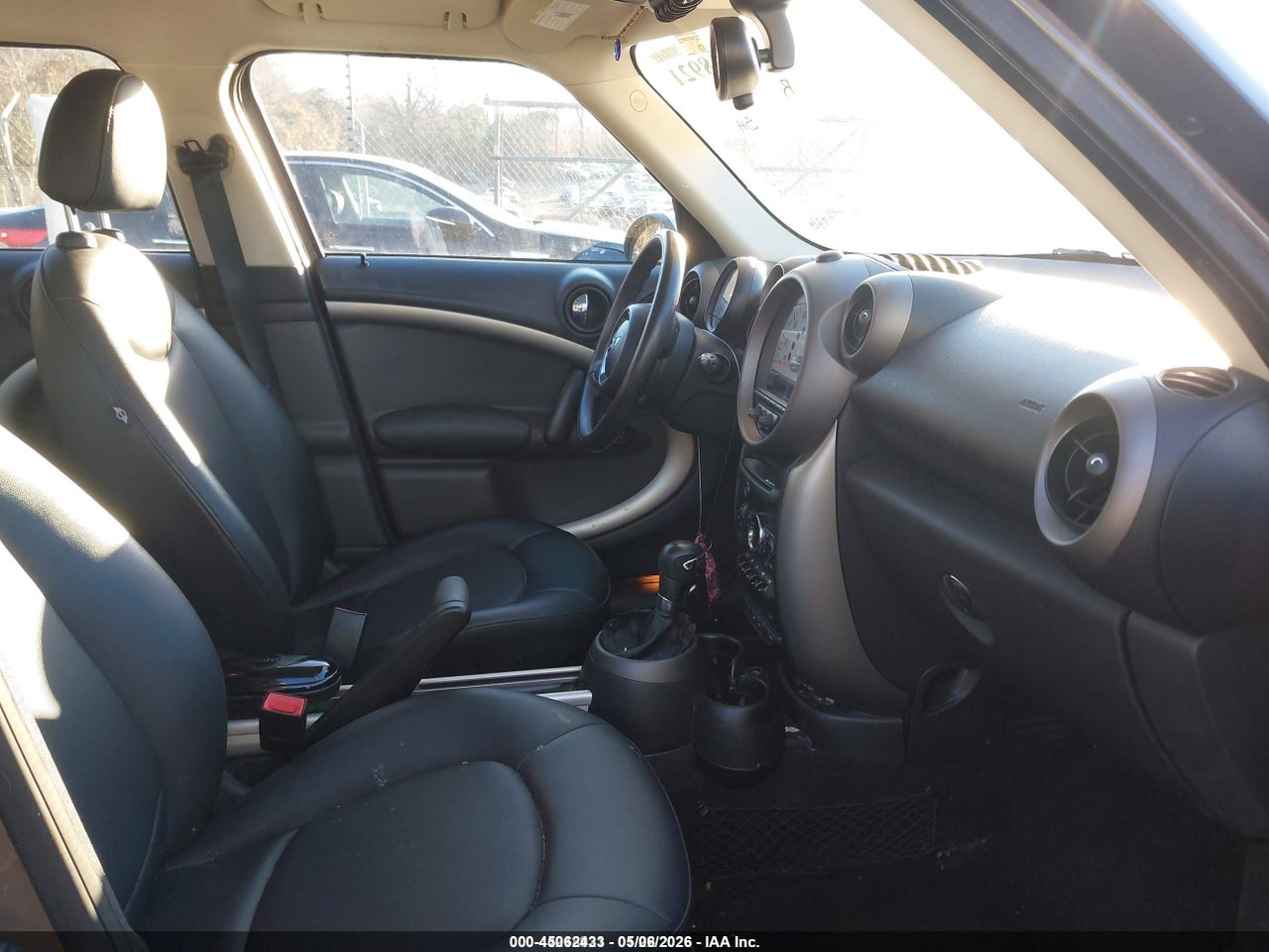 2012 MINI COOPER COUNTRYMAN · 5/11