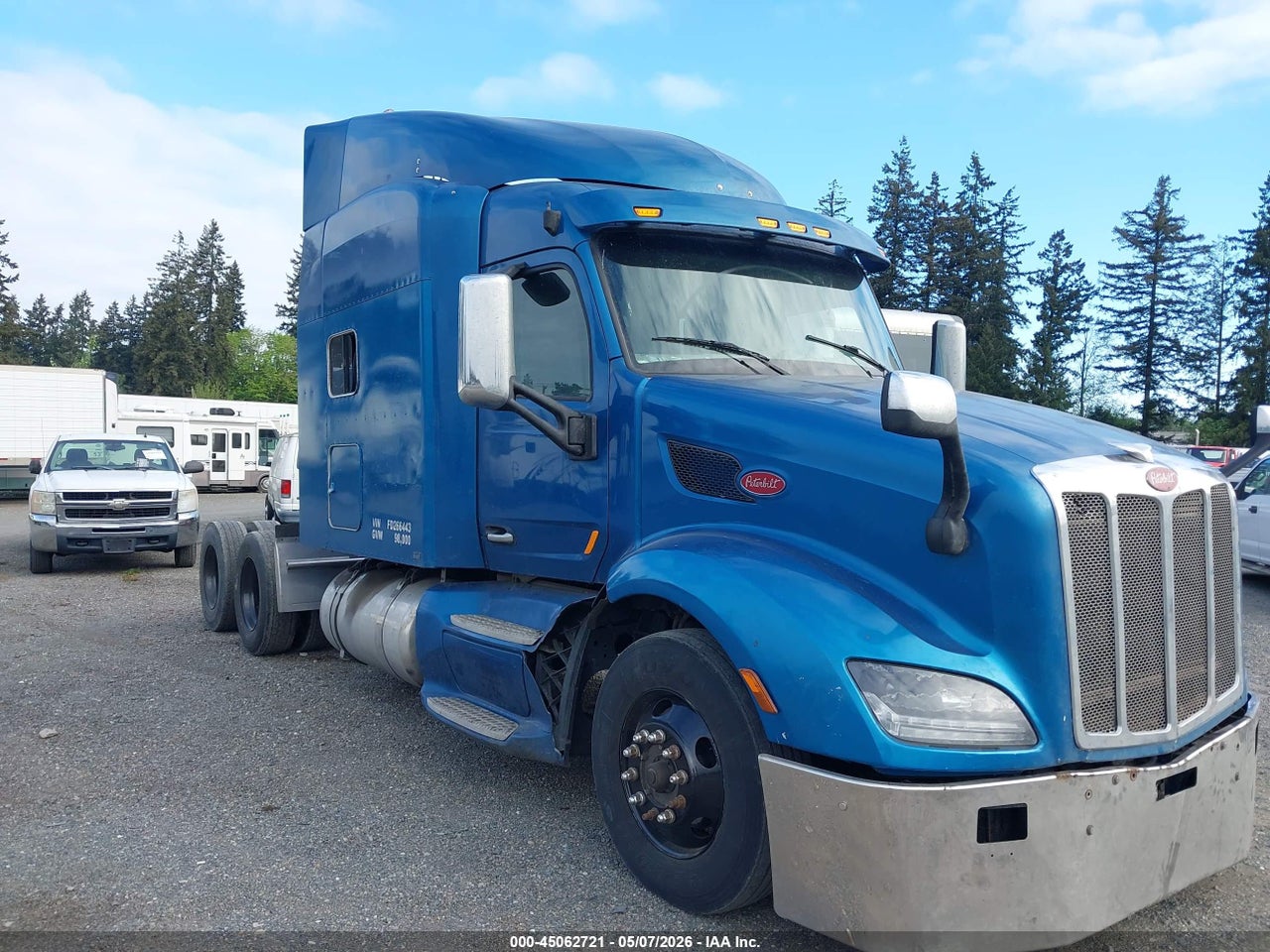 1XPBDP9X5FD****** · 2015 PETERBILT 579