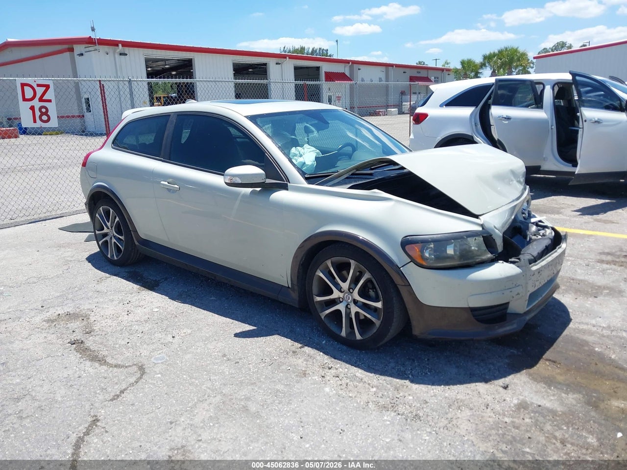 YV1MK672182****** · 2008 VOLVO C30 T5 R-DESIGN/T5 VERSION 1.0/T5 VERSION 2.0