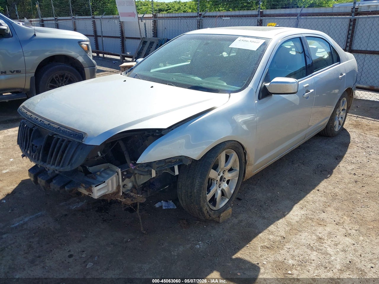 2010 MERCURY MILAN PREMIER · 2/11