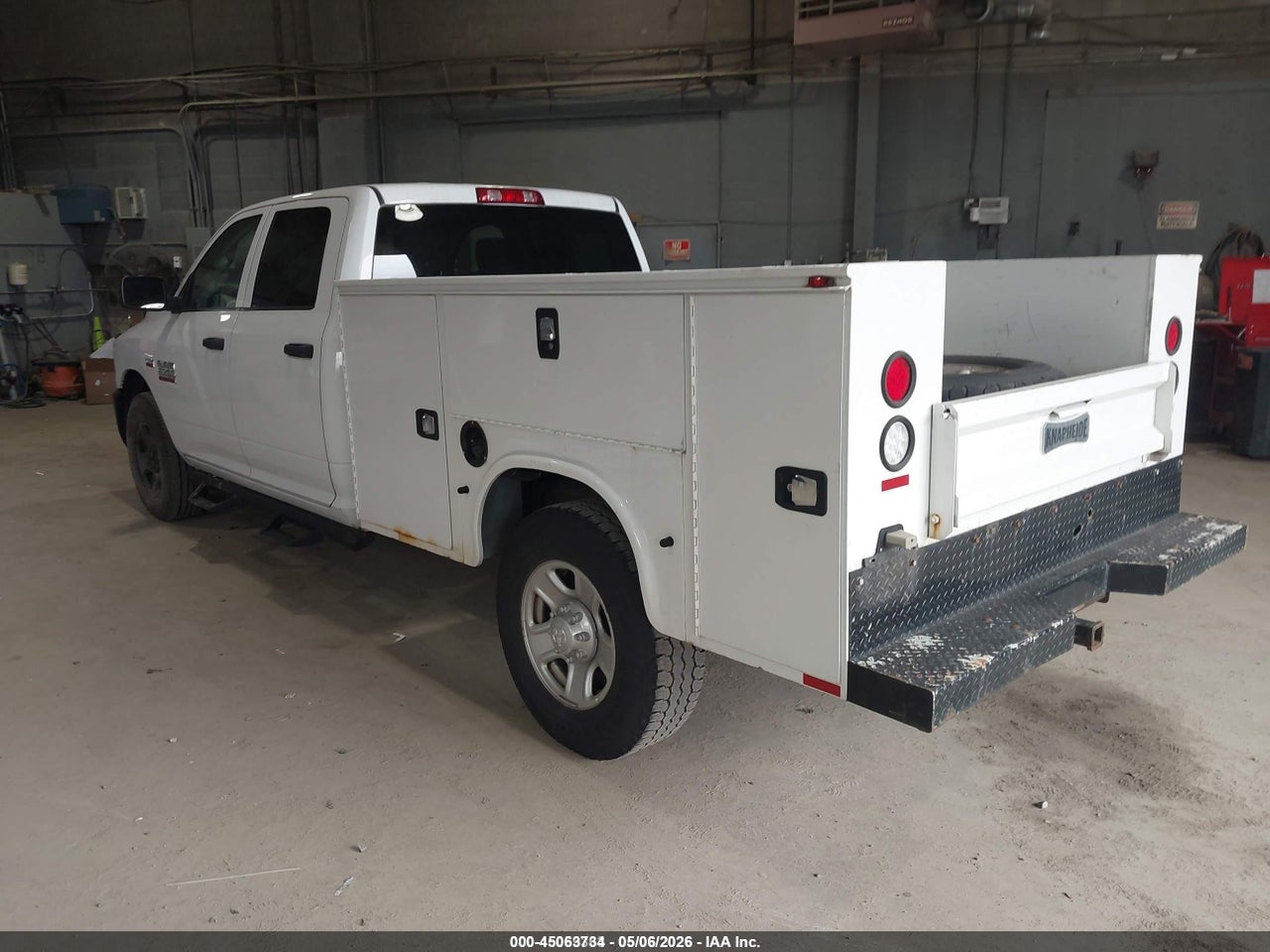 2017 RAM 2500 TRADESMAN  4X2 8' BOX · 3/11