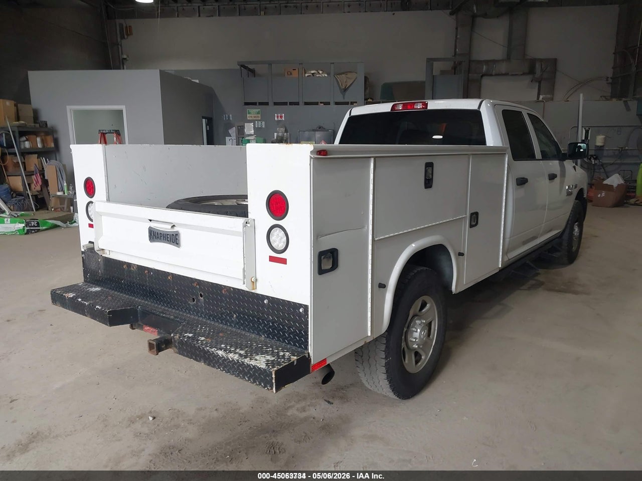2017 RAM 2500 TRADESMAN  4X2 8' BOX · 4/11