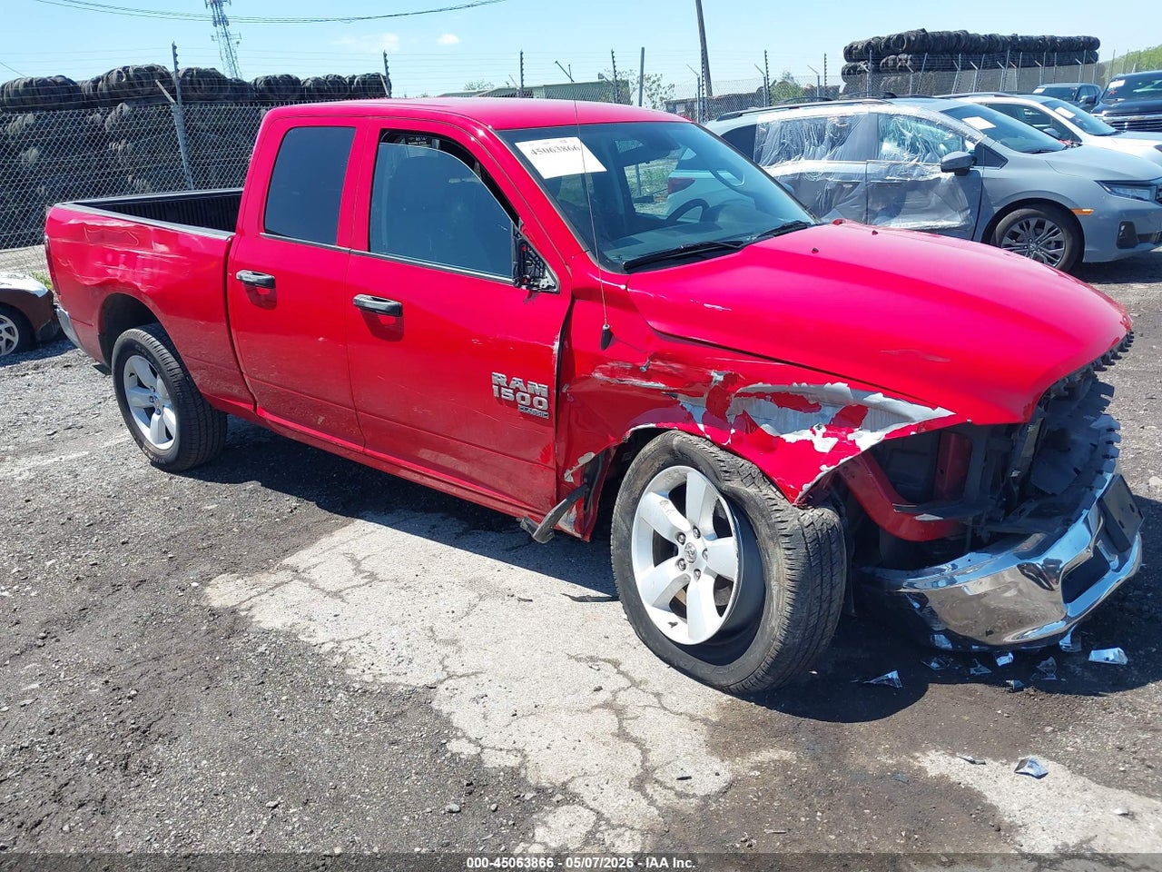 1C6RR7GG7RS****** · 2024 RAM 1500 CLASSIC SLT  4X4 6'4 BOX