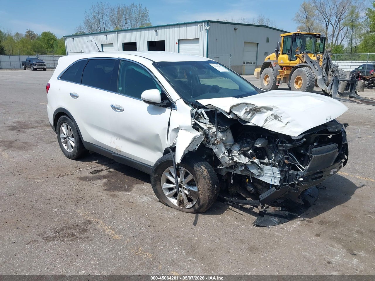 5XYPGDA53KG****** · 2019 KIA SORENTO 3.3L LX